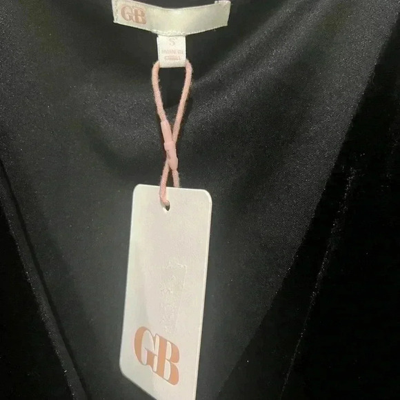 NWT GIANNI BINI BLACK VELVET DRESS - Picture 3 of 4